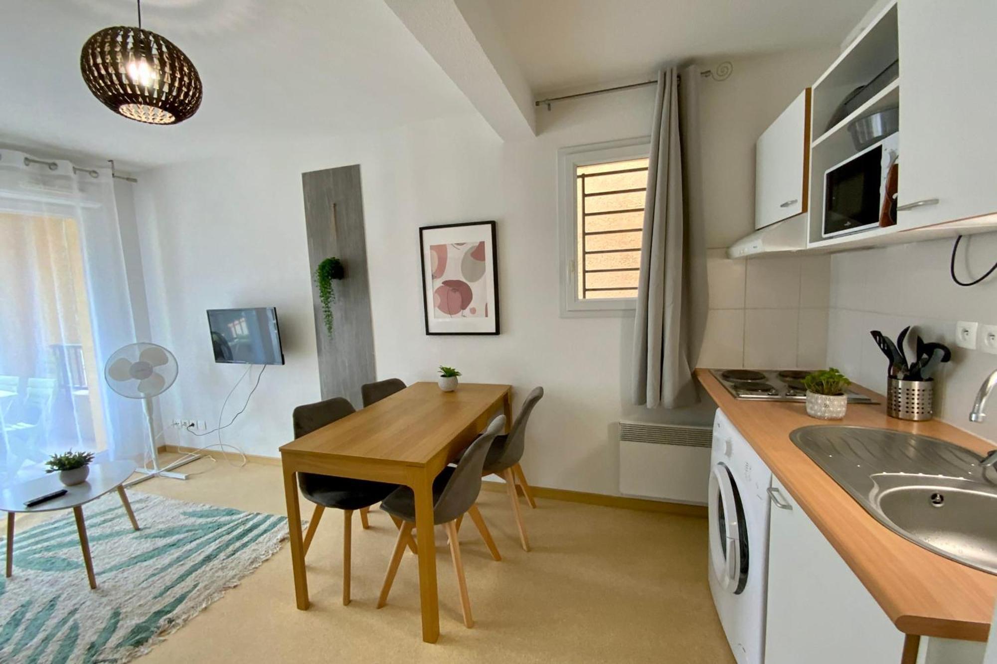 I46 Les Naiades- 2 Bedrooms For 5 People ! Avene Exteriör bild